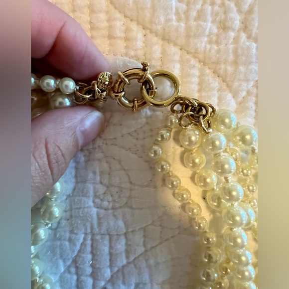 Jcrew Pearl layered necklace. - Picture 2 of 2